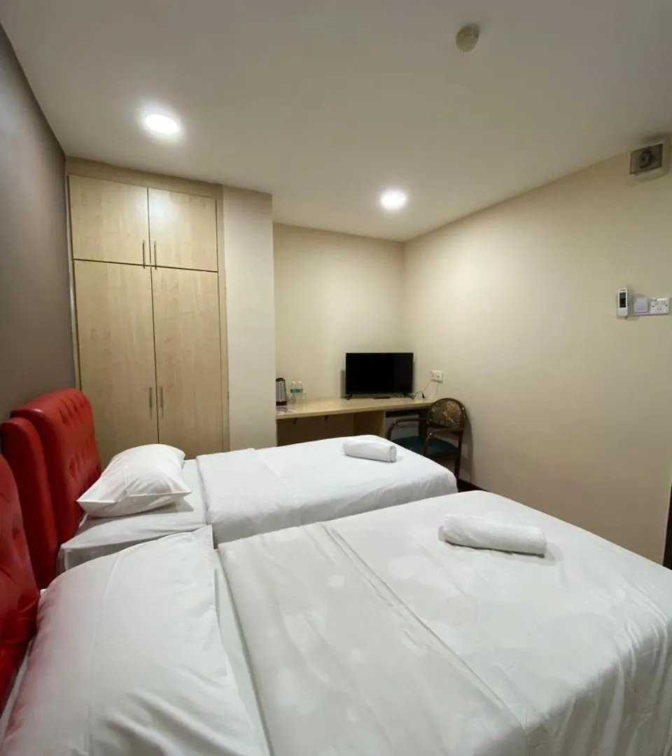 Hotel Ambassador @ Bukit Bintang Kuala Lumpur 2*,